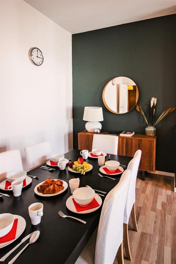 Beautiful Apartments In Porte De Namurブリュッセル エクステリア 写真